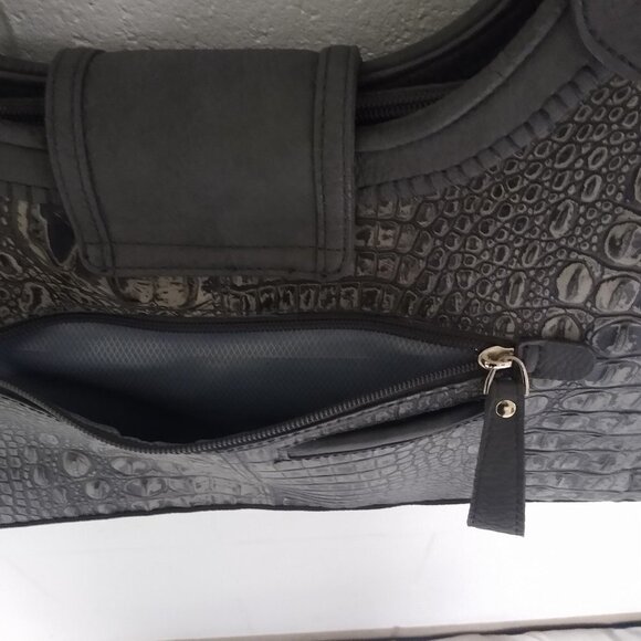 Gray purse with organization. Croc & gold accents. - Picture 2 of 10